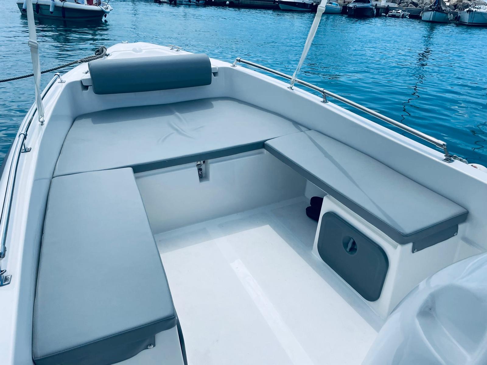 Bateau sans permis – vue 3